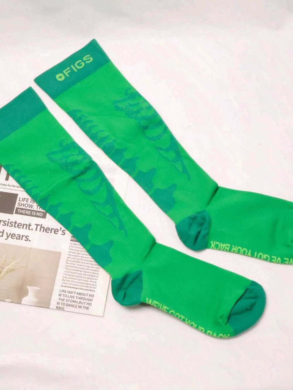 Size M | Figs Compression Socks Comfortable Support